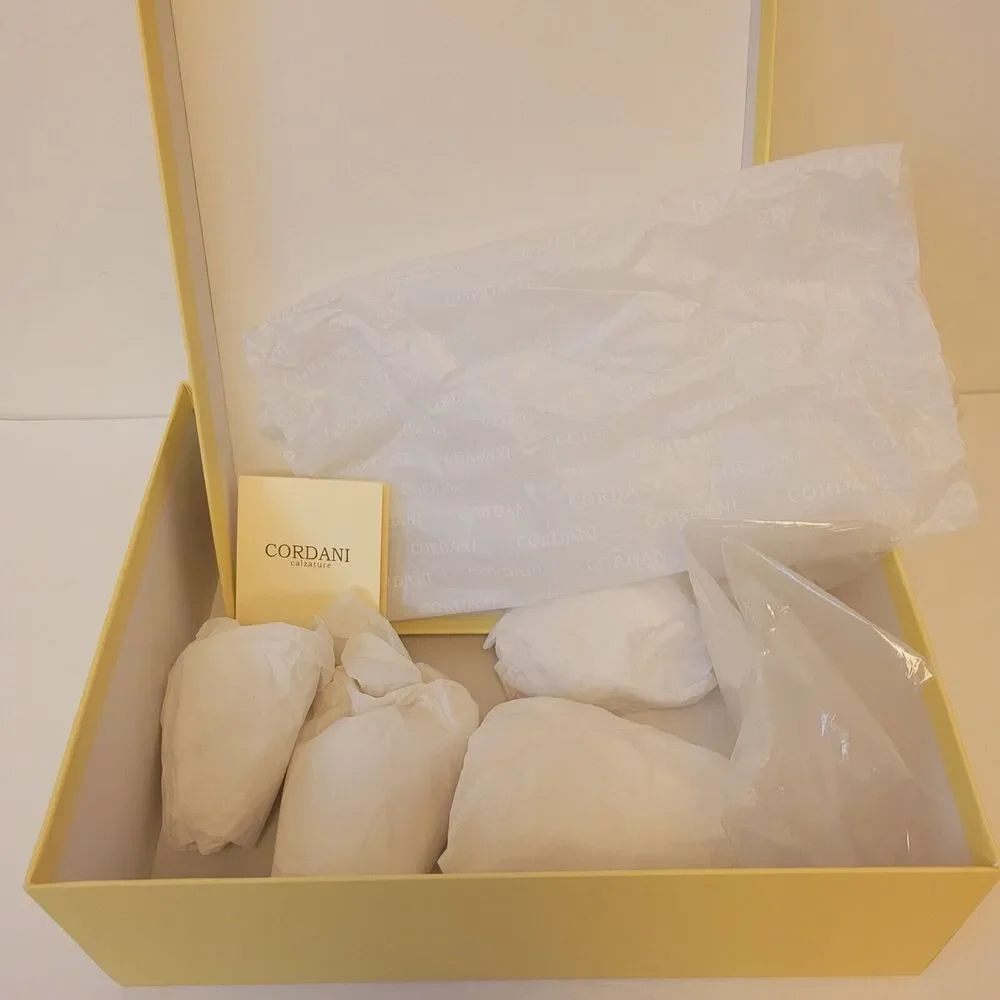 Cordani Empty Yellow Storage Shoes Box With Tissue Product Tag 2 Shoe Insert